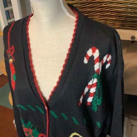 Style Studio Vintage Christmas Sweater Oversized Cardigan Size Medium - Picture 2 of 12